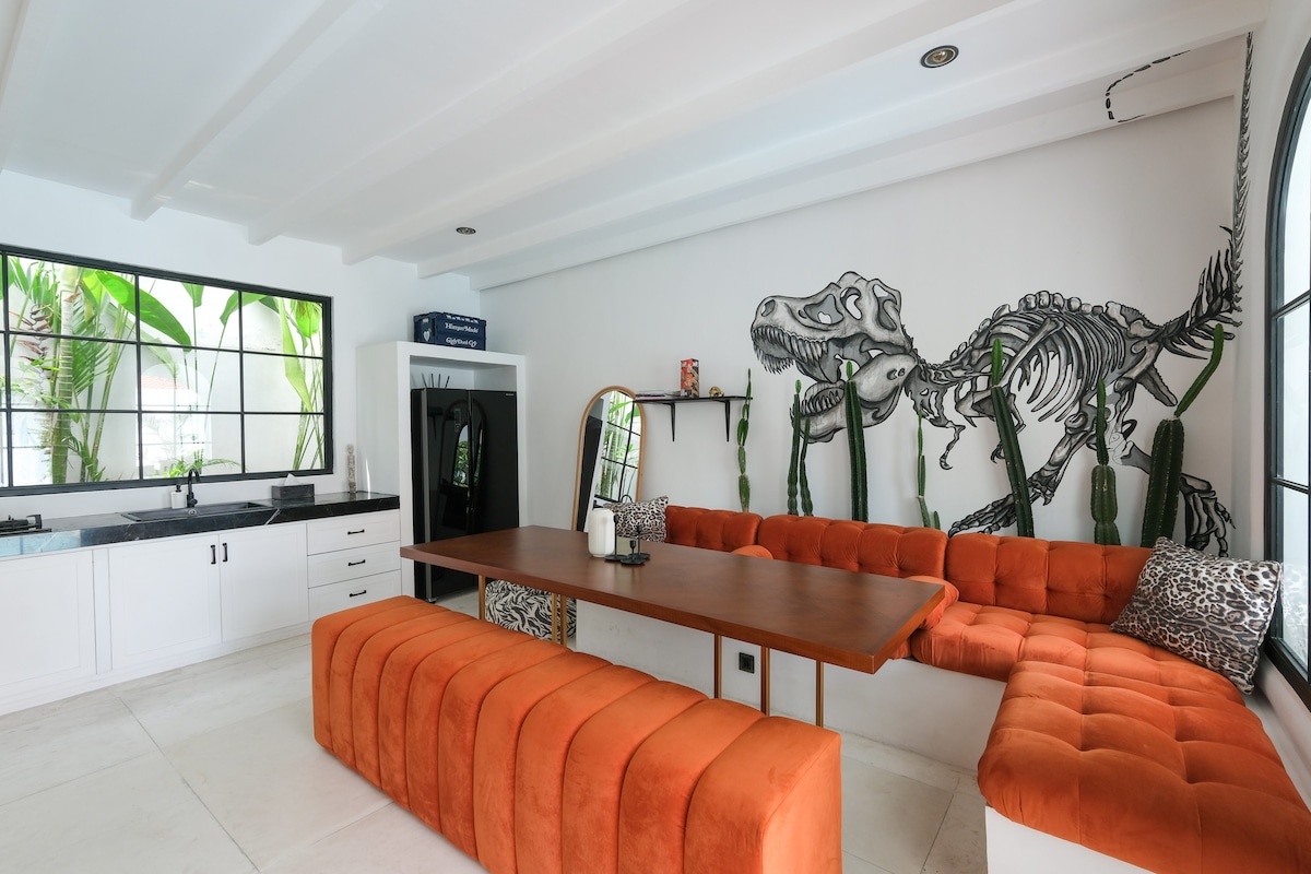 Villa in Pererenan · ★4.86 · 2 bedrooms · 2 beds · 2 private baths, comparable Airbnb