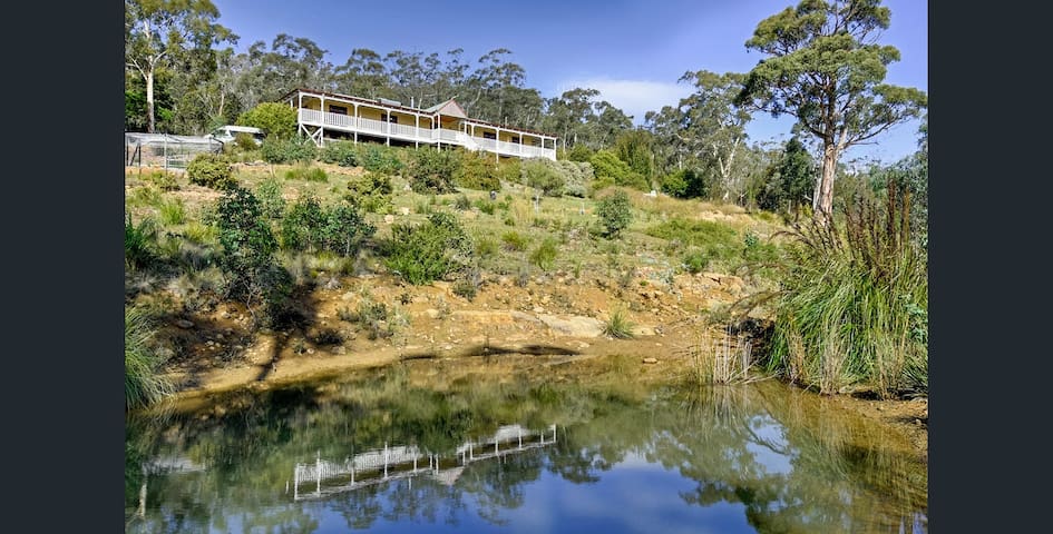 Three Capes and Tasman Lodge for small groups