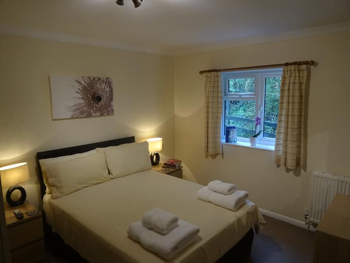 Aylesbeare @Alpine Park Cottages - Honiton