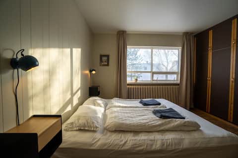 Adorable 2-bedroom place nearby the harbor
