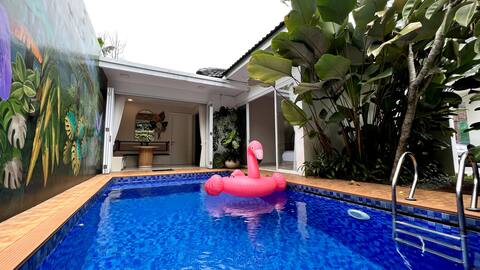 Luxurious Villa Jakarta Near Sultan Andara