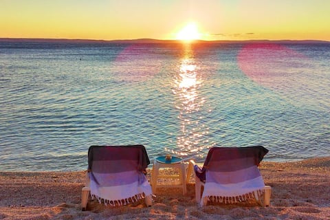 1 #old listing Breezea