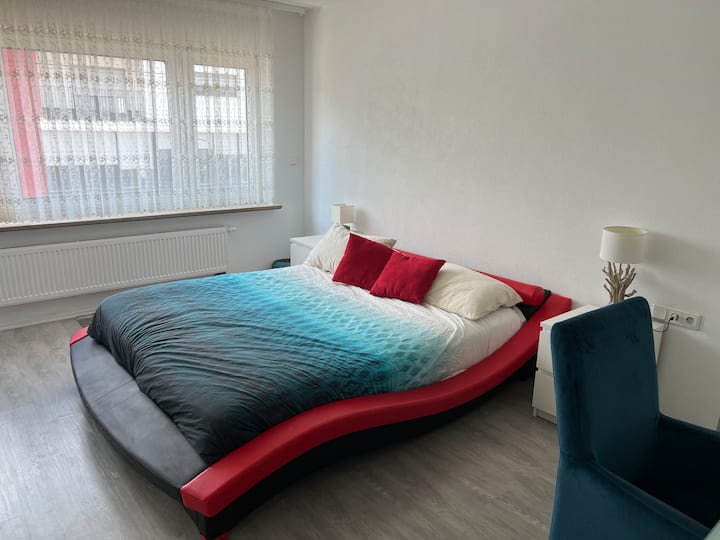 Cozy Private room in Stuttgart center (Casa Erick) Condominiums for