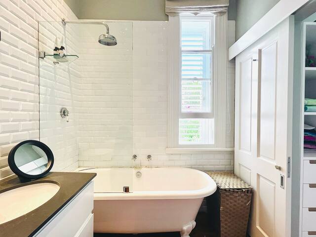 Your home away from home gallery image 5