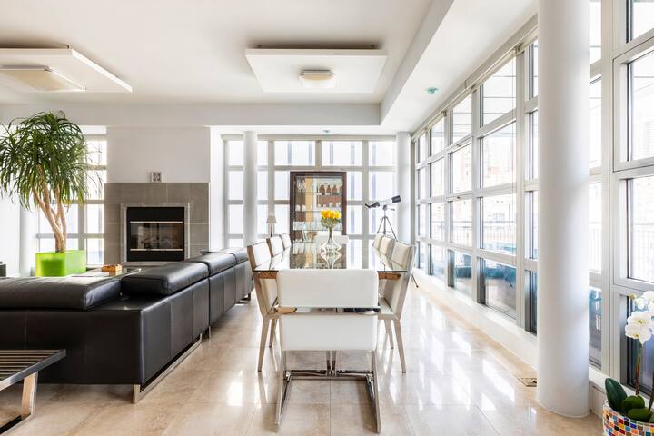 Your home in Manhattan – Midtown West gallery image 4