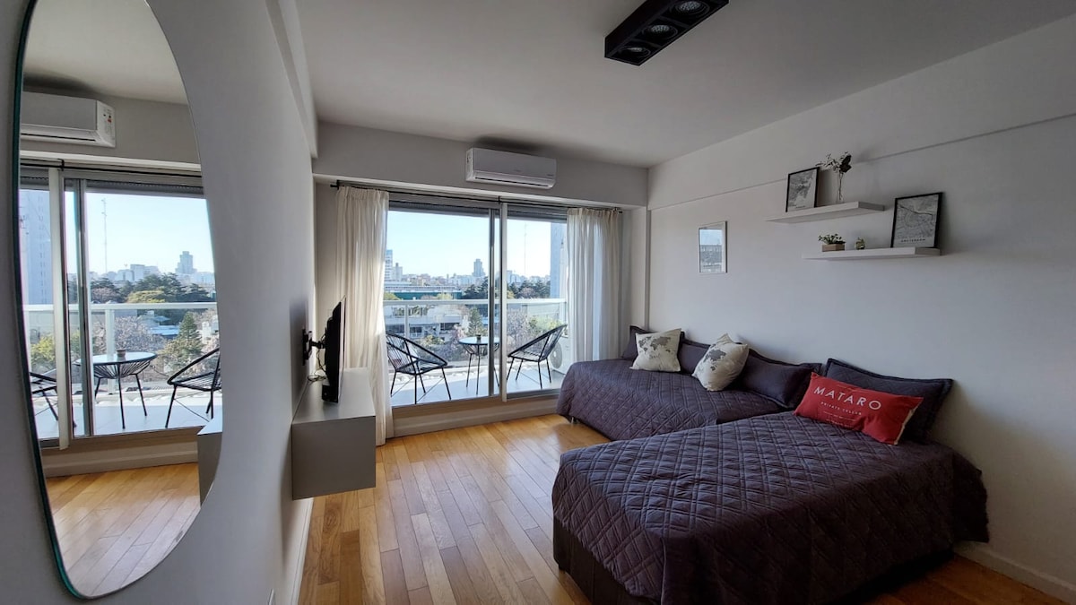 Propiedad de Airbnb exitosa: Beautiful and modern apartment with a pool in Palermo. en Ciudad Autónoma De Buenos Aires