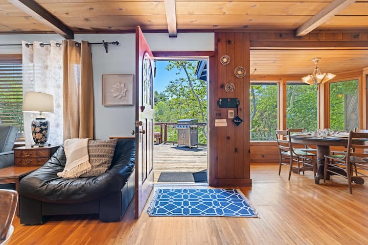 River Haus Cabin ~ Water Front, Deck & Bbq - California