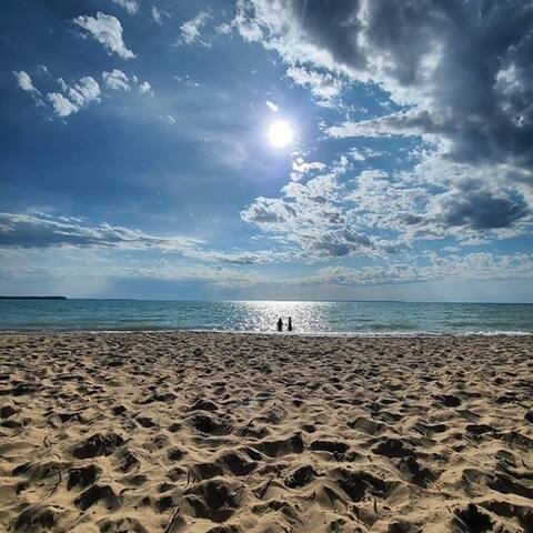Lake Michigan Beachfront Retreat