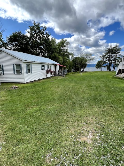 Sacandaga Sunset View Lake House