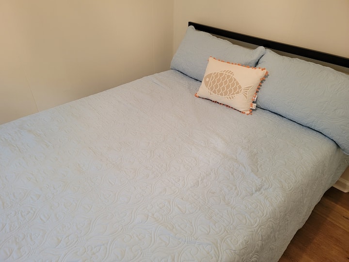 Camera da letto matrimoniale.