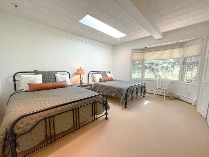 საძინებელი 4