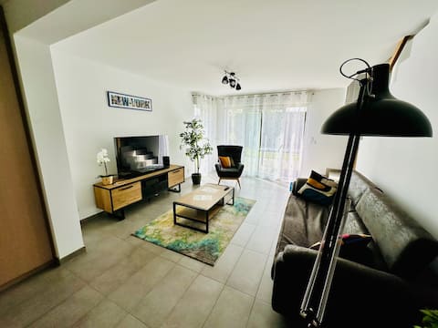 Apartment like a house