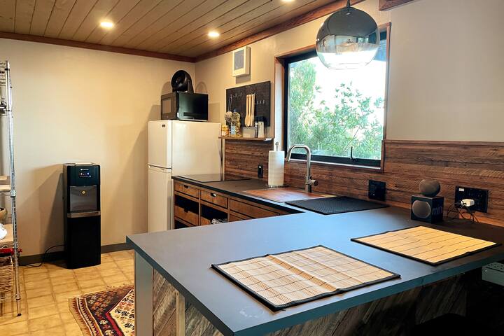 Tranquil Mid Century Studio with Deck and Views!