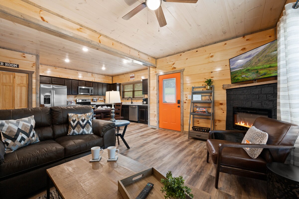 غرفة معيشة/طعام ذات مفهوم مفتوح