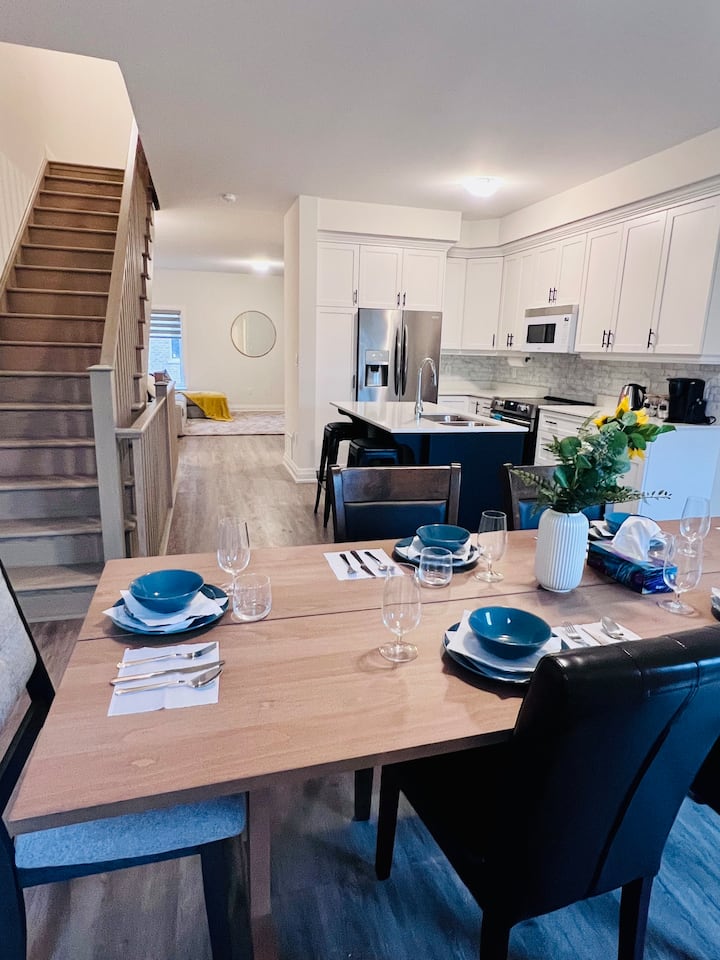 Tastefully furnished brand new 4bedroom townhouse Townhouses for