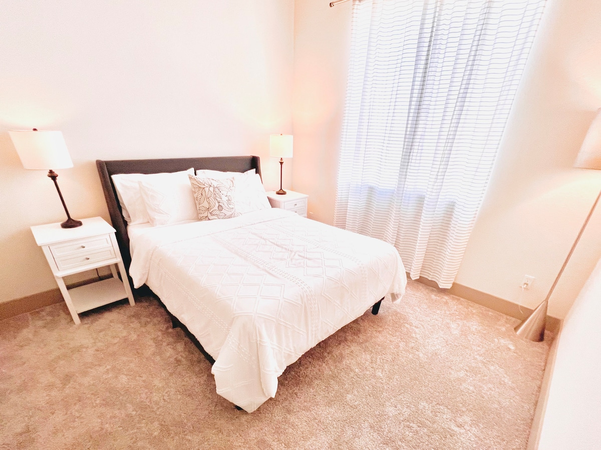 Sehemu ya Mapumziko ya Chumba cha Ku 