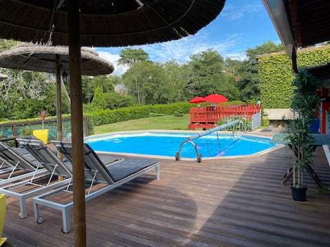 House with Private Heated Pool and Jacuzzi on the Beach