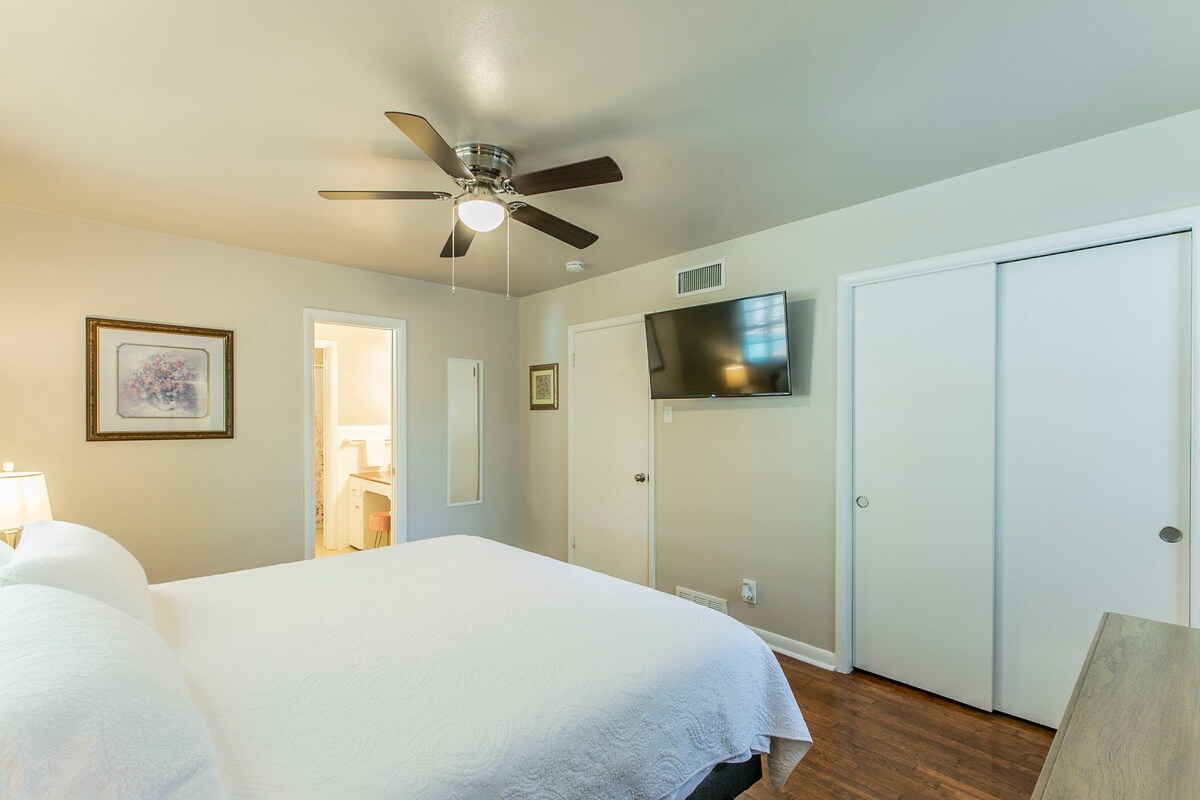 Брачен кревет (широк 180-220 см) ~ Спокојство (