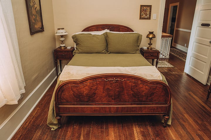 Double bed in the "Pony Room".  Named for the old wallpaper that was once covered the walls in the 1960's.