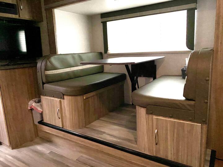 Cozy RV
