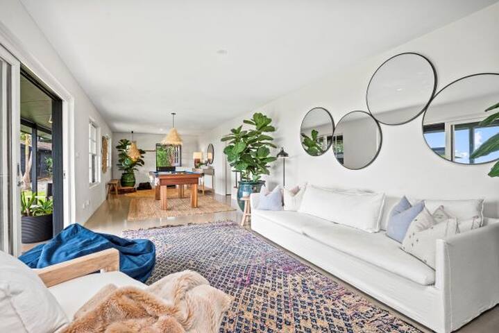 Illuka Byron gallery image 4