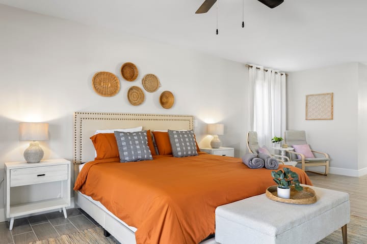 Private Paradise in Shea Heights, Phoenix - Houses for Rent in