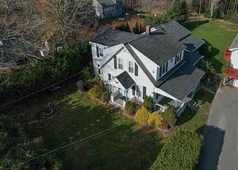 Sleeps 16 People,A/C,Seafood, Acadia National Park