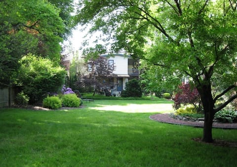 Charming Vintage Victorian