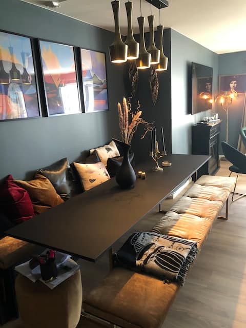 Successful Airbnb property: Tasteful condominium with free parking in Grimstad