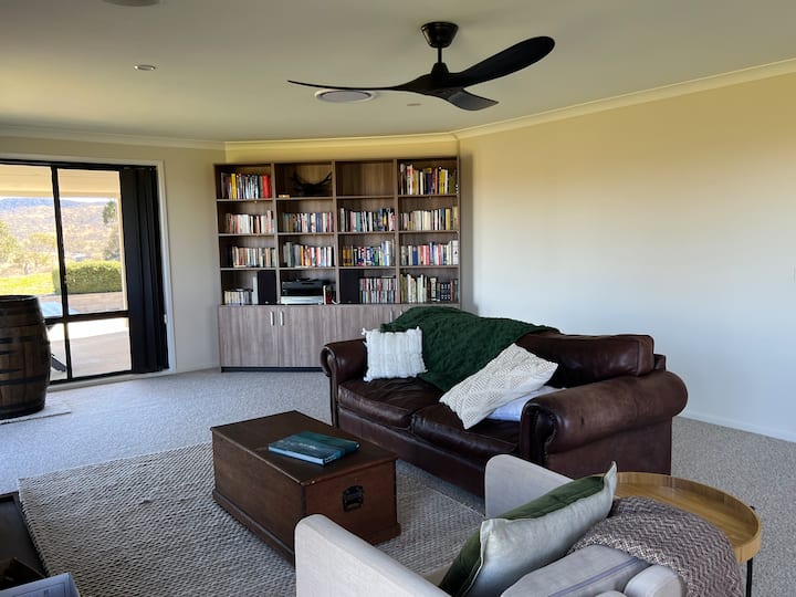 Snowy Mountains Retreat - Jindabyne