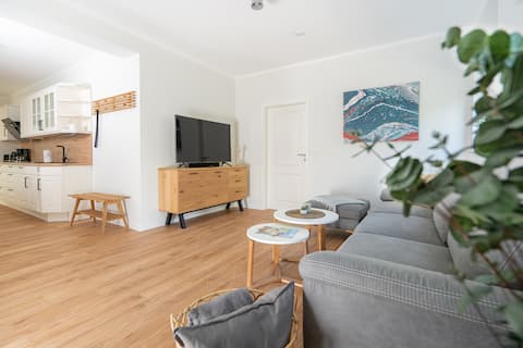 Burghof Apartments Hoyerswerda
Apartment 1 "Fred"