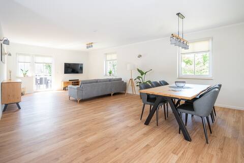 Burghof Apartments Hoyerswerda
Apartment 6 "Achim"