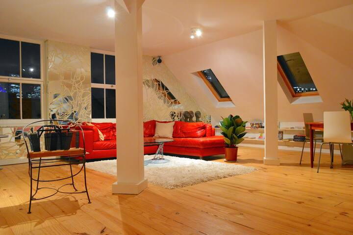 Arty London Bridge Penthouse Shard View Se1 - London, UK
