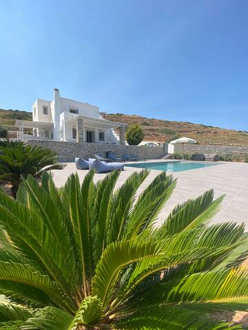 Infinity Blue Villa in Paros gallery image 4
