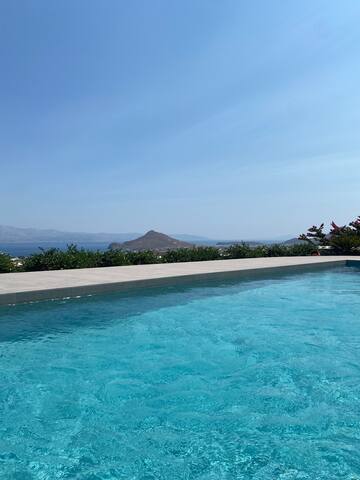 Infinity Blue Villa in Paros gallery image 3