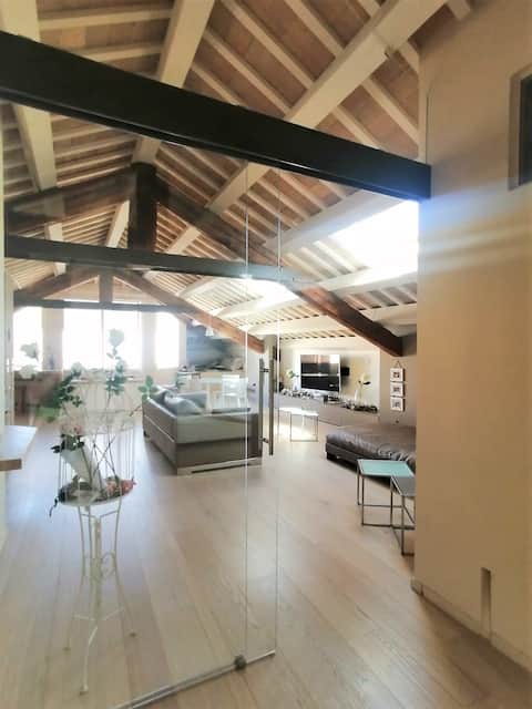 Annuncio Airbnb popolare: Casa Dei - Art in the Heart of Cervia a Cervia