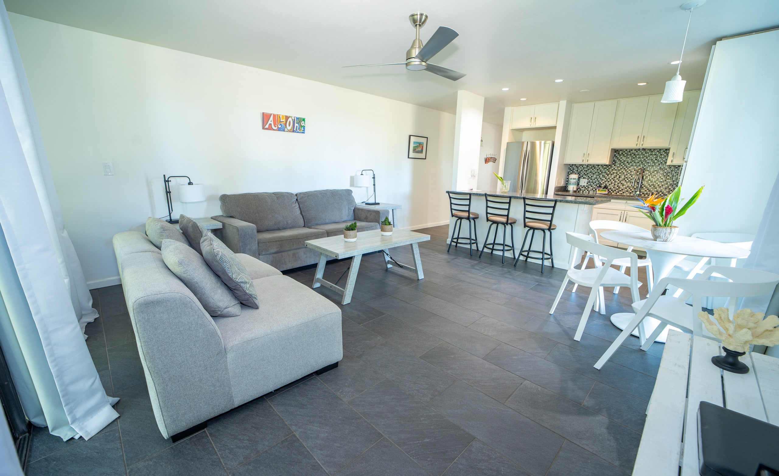 Condo in Kahuku · ★4.9 · 1 bedroom · 3 beds · 1 private bath - Image 3