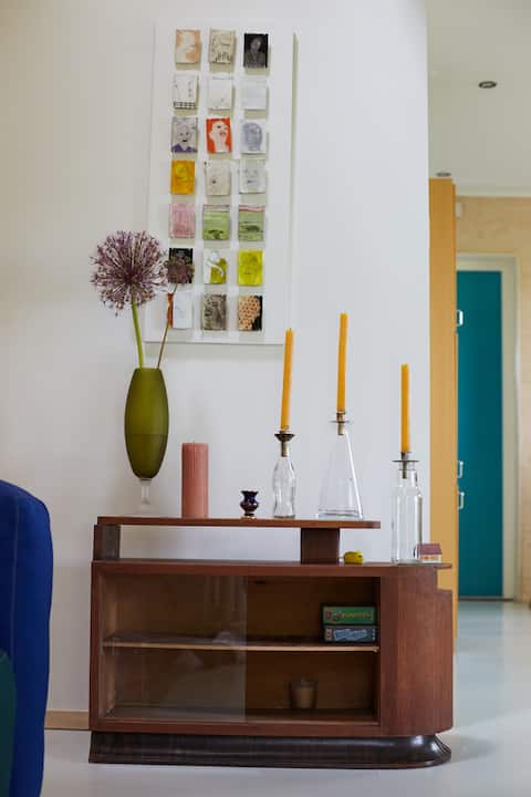 Popular Airbnb listing: cottage in rural area close to beach and forest in Warmenhuizen