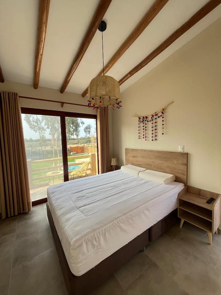 habitación 3 segundo piso (cama queen)