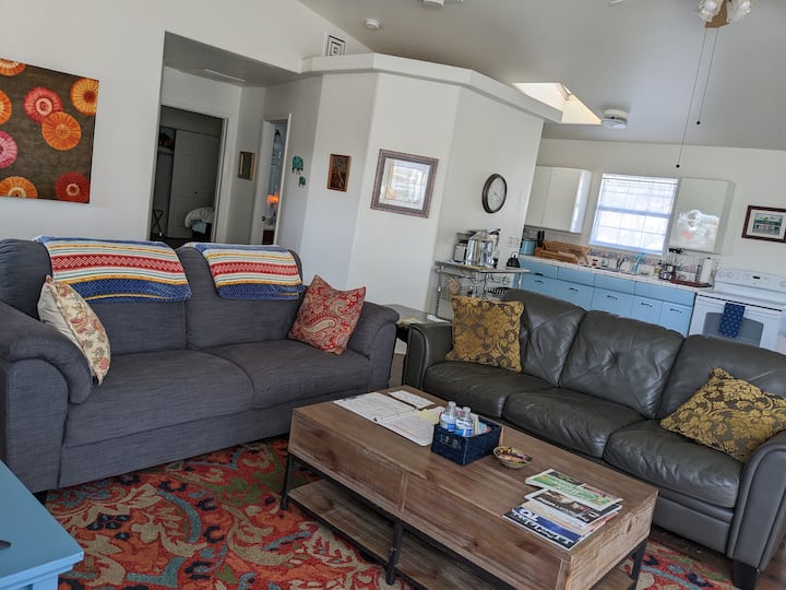 Dewey Stay - Spacious Guesthouse In Northern Az! - Prescott Valley, AZ