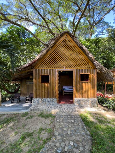 Tayrona cabin with pool and river 6 people