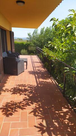 Allotjament rural amb piscina gallery image 3