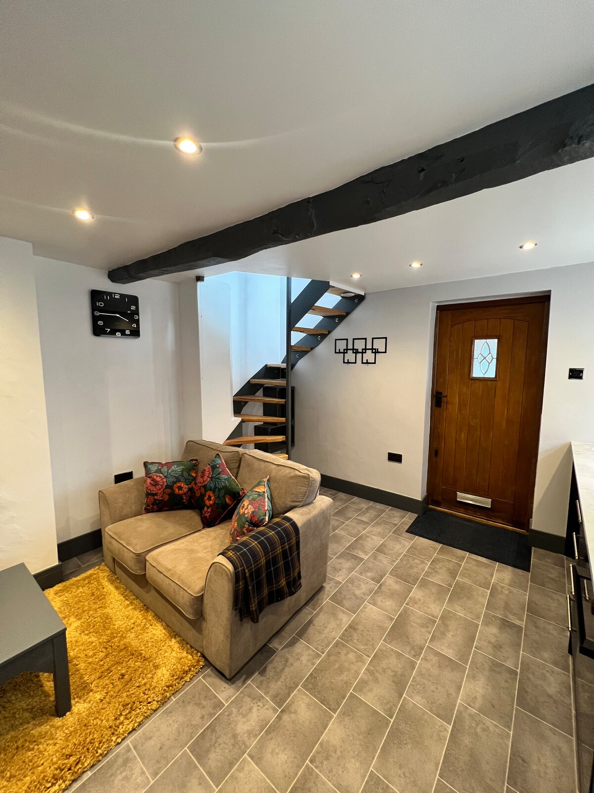 Top Airbnb: The Wendy House, a cute one bed barn conversion. in East Devon