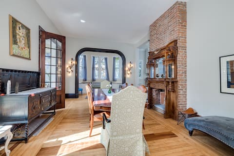 Stunning Victorian Mansion By Cathedral w/ Arcade!