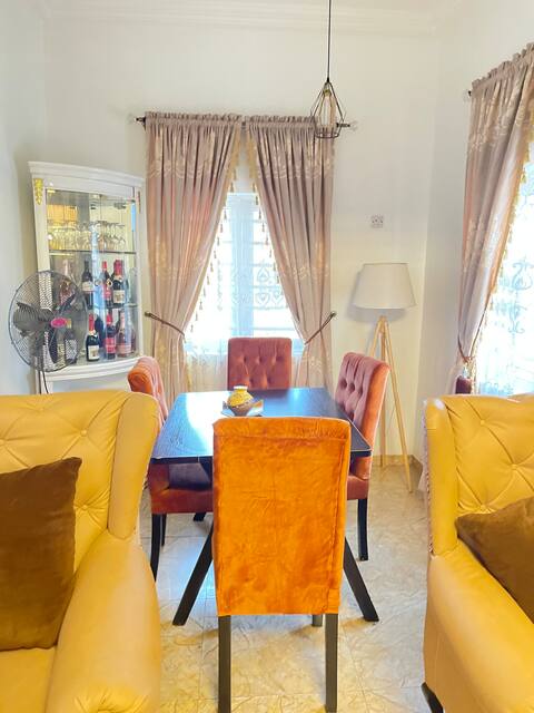 Lovely 4 Bedroom Duplex with Snooker and Ps4 game.