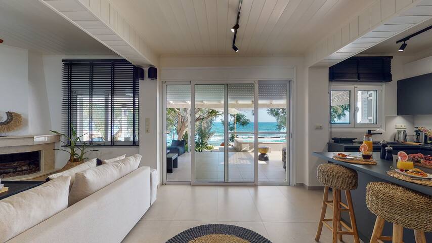 Nikkon Luxury Living Sea Front gallery image 2