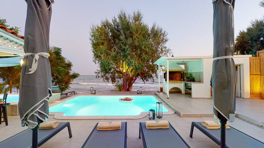 Nikkon Luxury Living Sea Front gallery image 3