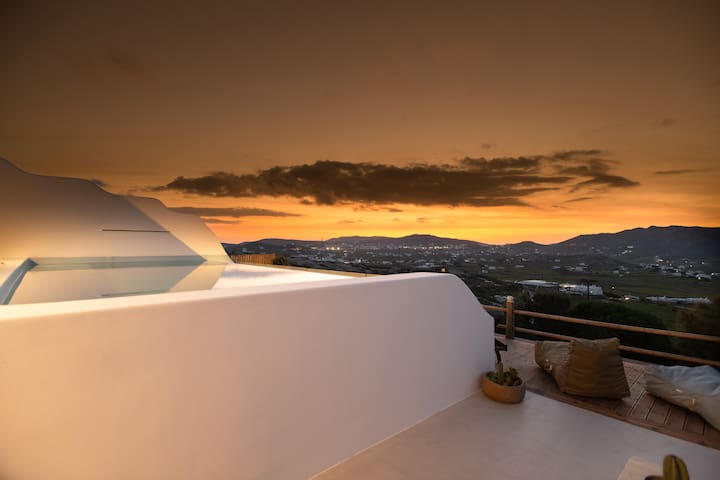 Deluxe 3 Bedroom Villa with Private Outdoor Pool