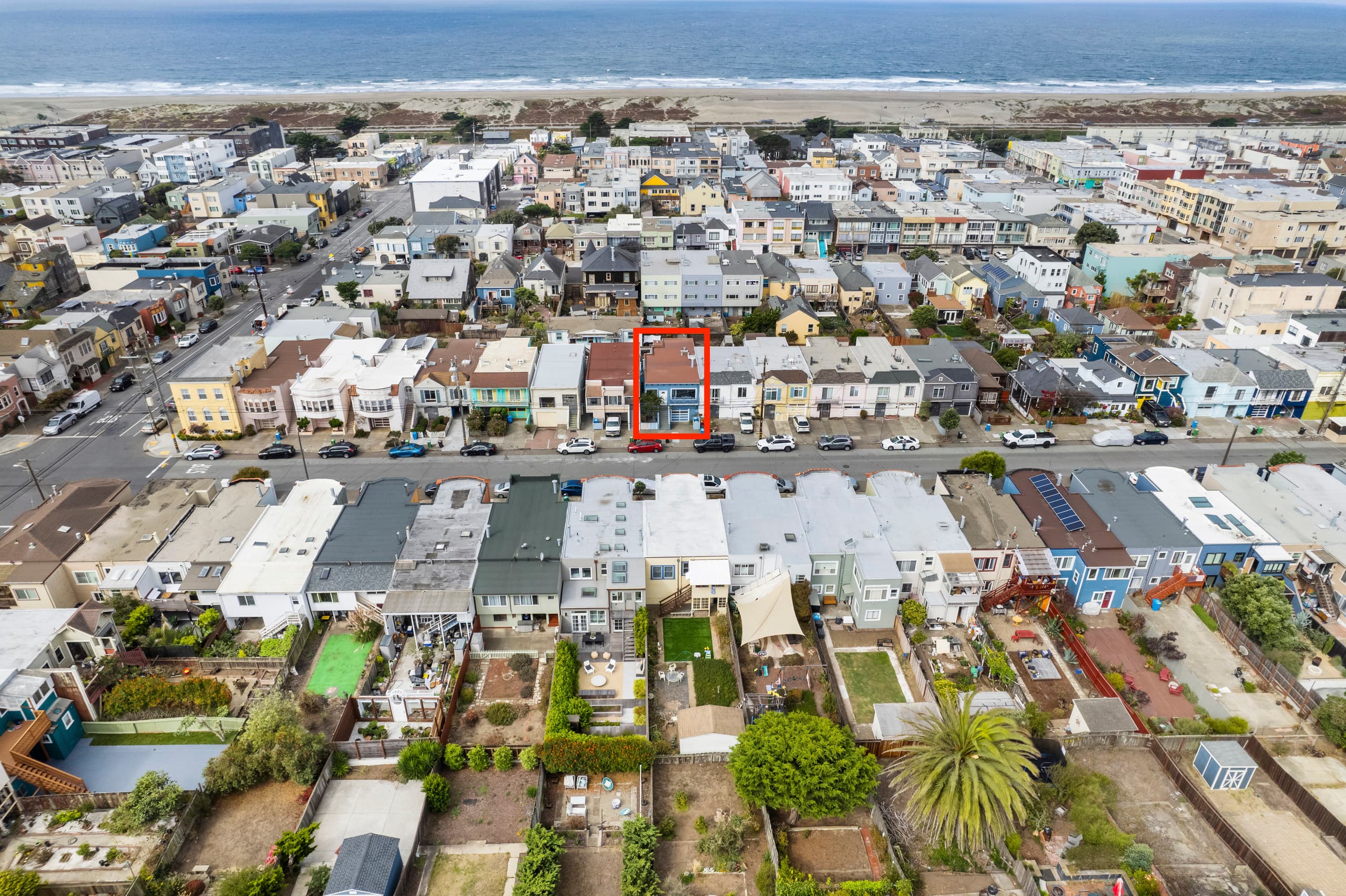 Home in San Francisco · ★4.97 · 3 bedrooms · 3 beds · 2 baths - Image 26