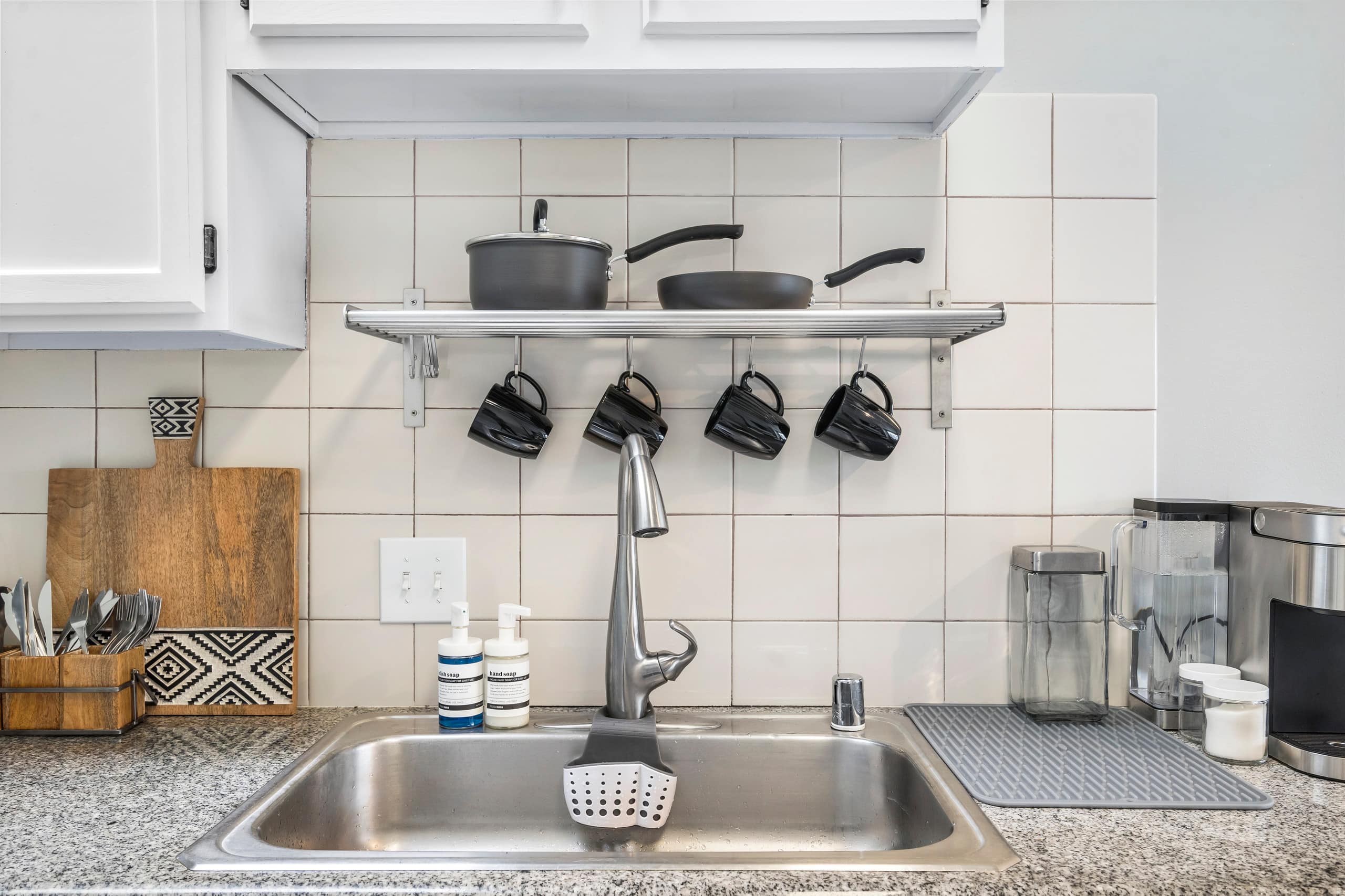 Home in San Francisco · ★4.97 · 3 bedrooms · 3 beds · 2 baths - Image 9